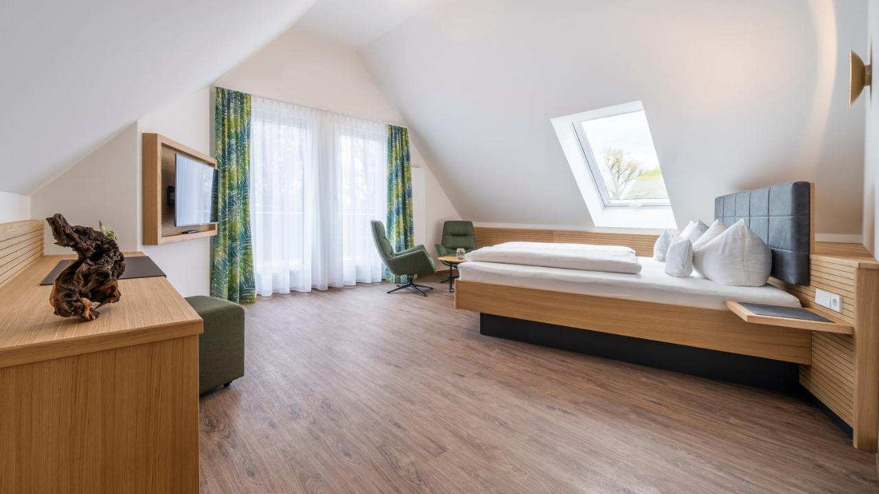 Hotel Lipprandt Вассербург Экстерьер фото